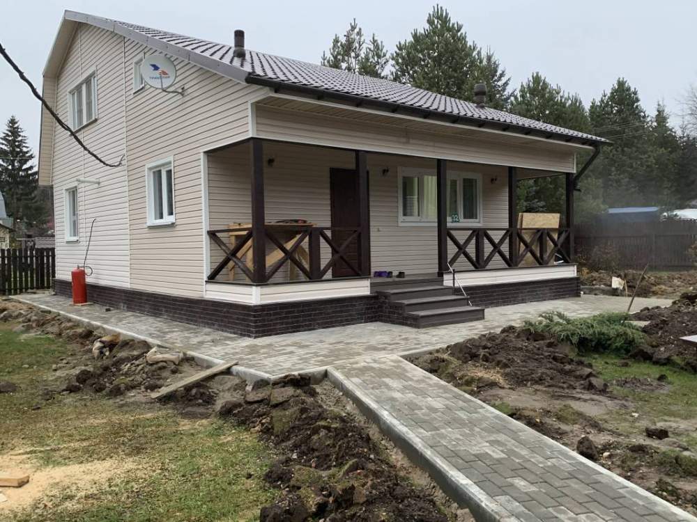 Укладка брусчатки/тротуарной плитки на дачном участке
